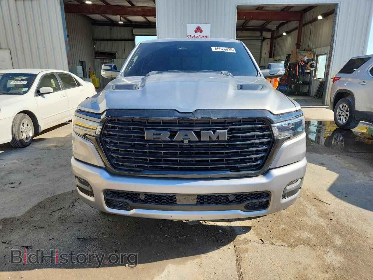 2025 RAM 1500 - VIN: 1C6SRFJP1SN563584 - Фото 5