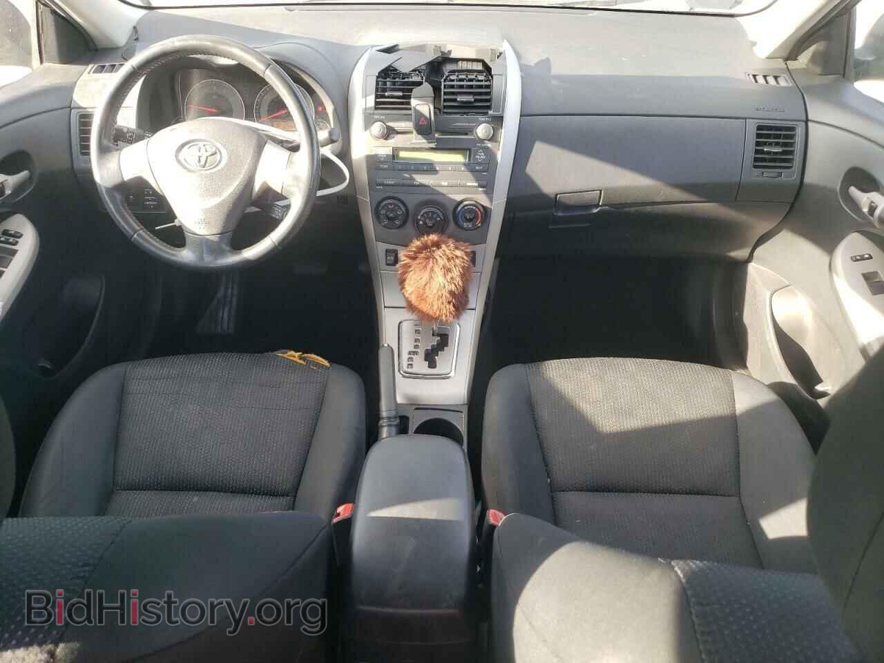 2010 TOYOTA COROLLA - VIN: 2T1BU4EE5AC439100 - Фото 8