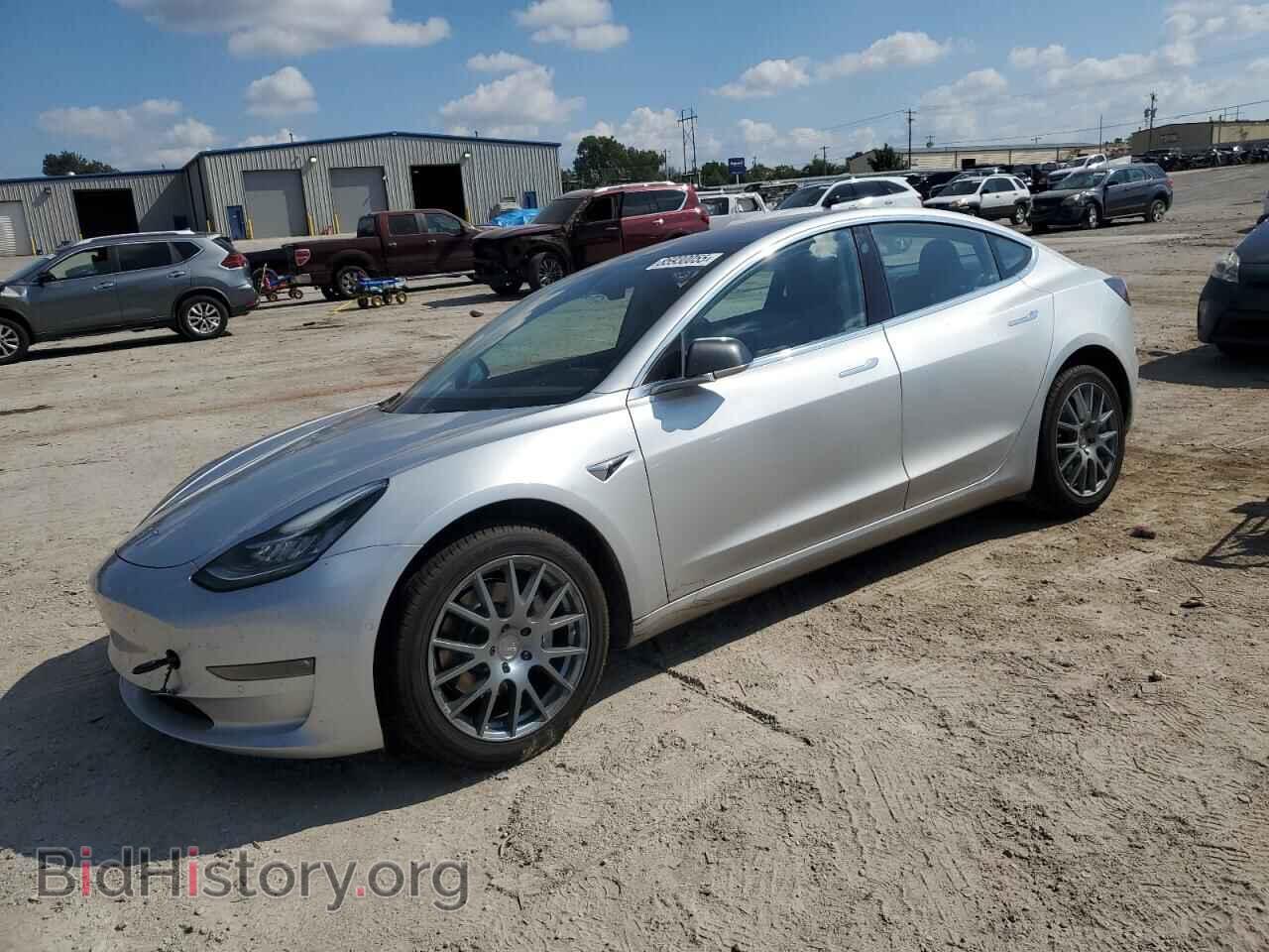Фотография 5YJ3E1EA2JF037494 - TESLA MODEL 3 2018