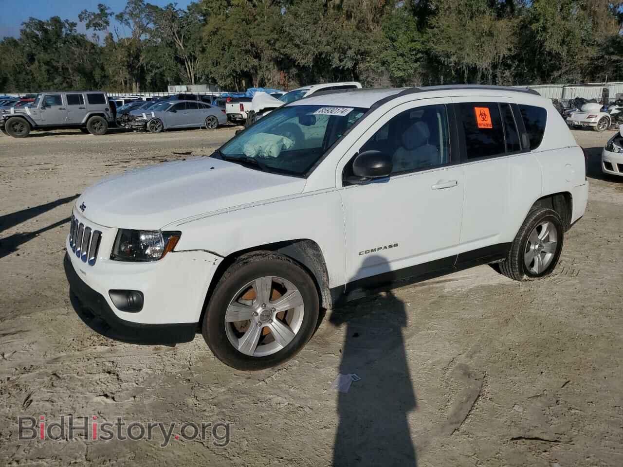 Photo 1C4NJCBA6HD124529 - JEEP COMPASS 2017