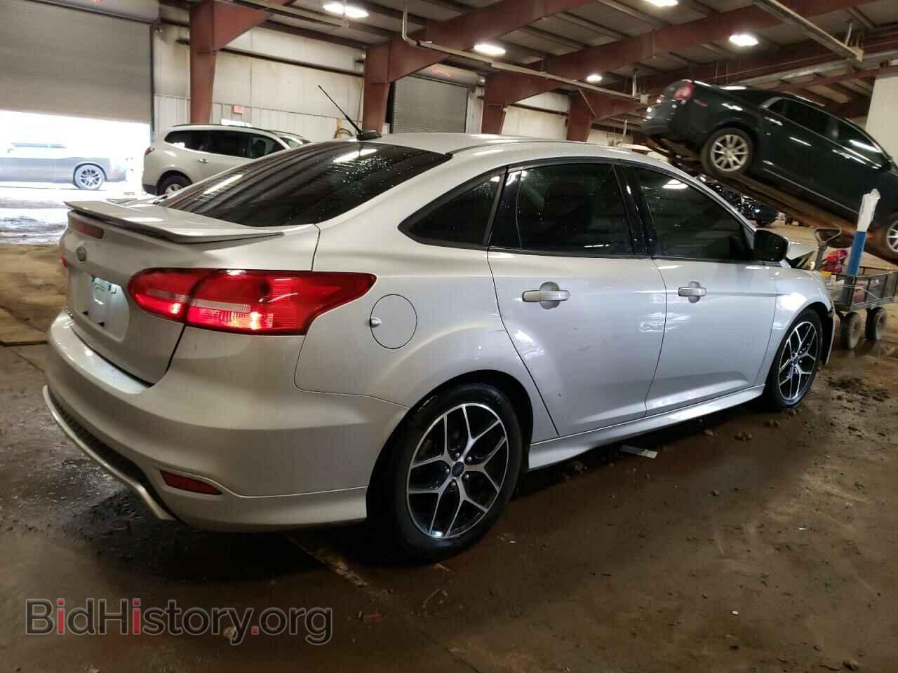 2016 FORD FOCUS - VIN: 1FADP3F2XGL202205 - Фото 3