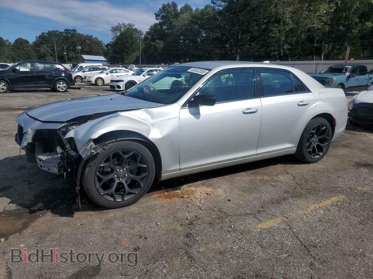 Фотография 2C3CCAAG7KH683128 - CHRYSLER 300 2019