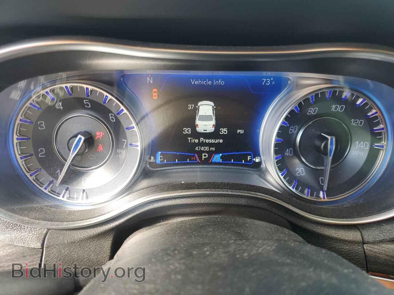 2019 CHRYSLER 300 - VIN: 2C3CCAAG7KH683128 - Фото 9