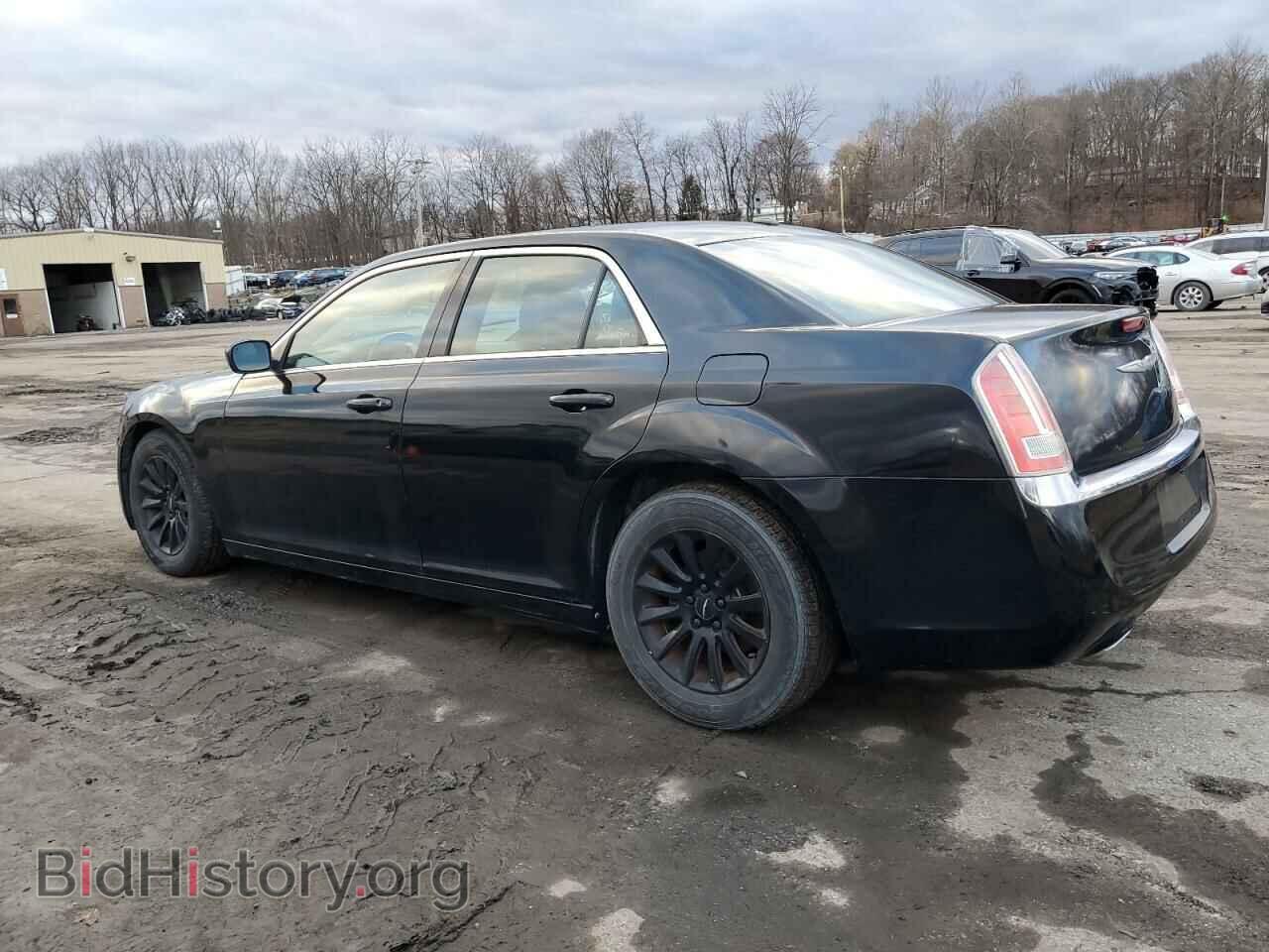2013 CHRYSLER 300 - VIN: 2C3CCAAG9DH727875 - Фото 2
