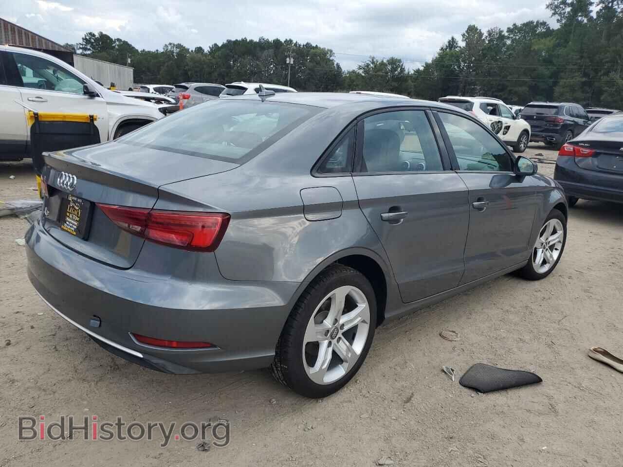2017 AUDI A3 - VIN: WAUAUGFF7H1040883 - Фото 3
