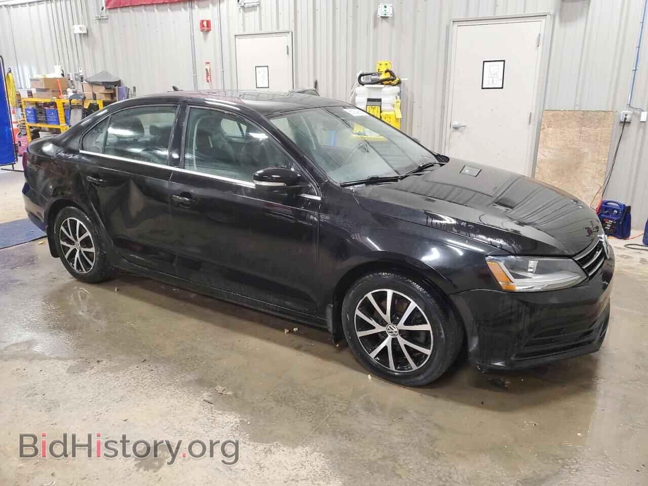 2017 VOLKSWAGEN JETTA - VIN: 3VWDB7AJ9HM236504 - Фото 4