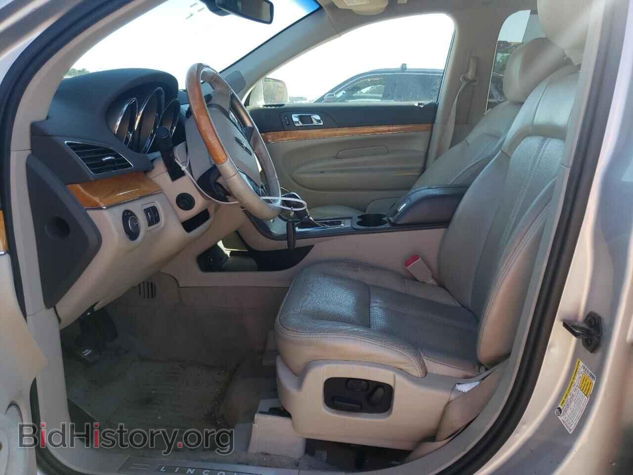 2011 LINCOLN MKT - VIN: 2LMHJ5AT2BBJ53437 - Фото 7