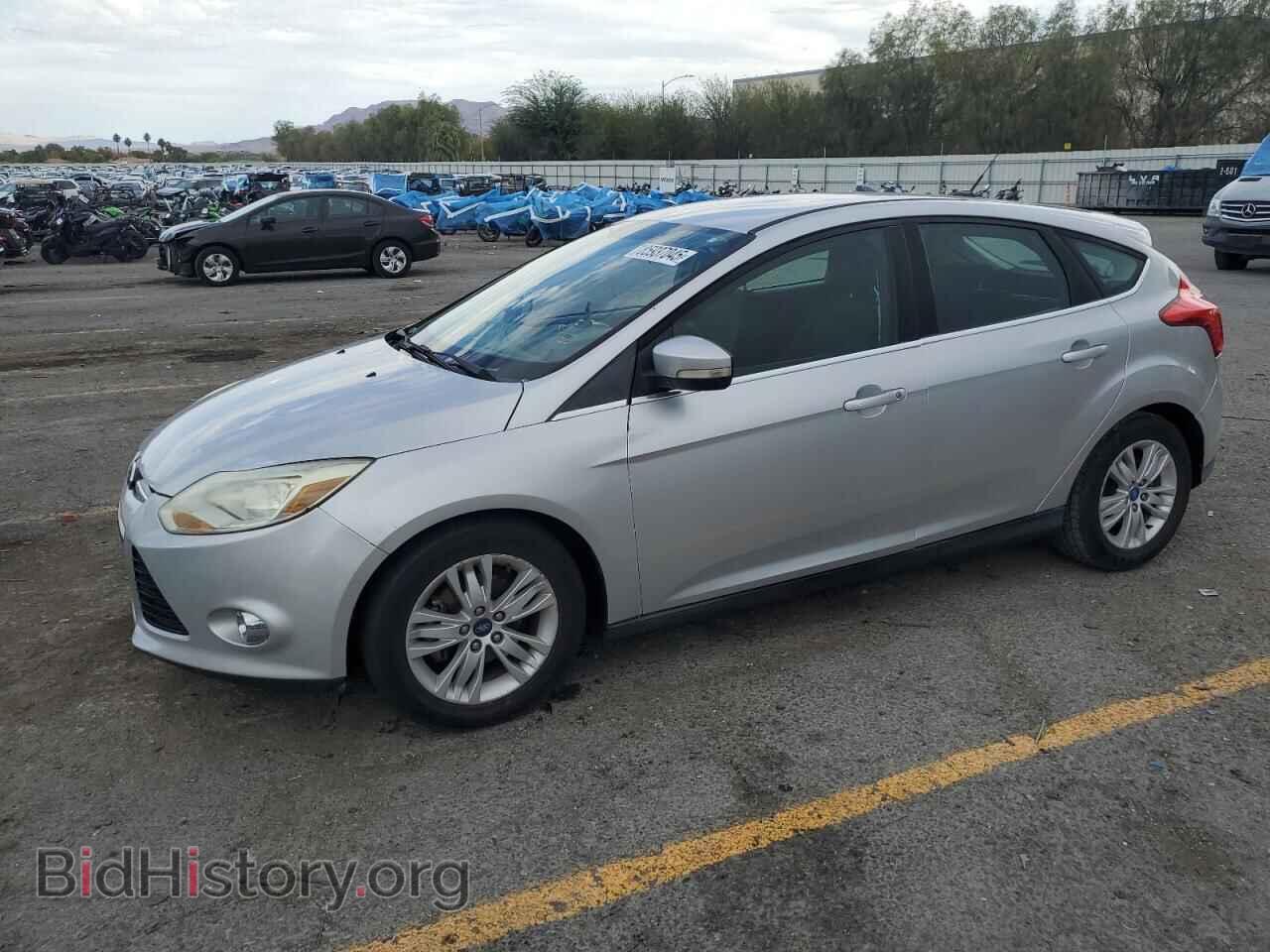 Photo 1FAHP3M2XCL105455 - FORD FOCUS 2012