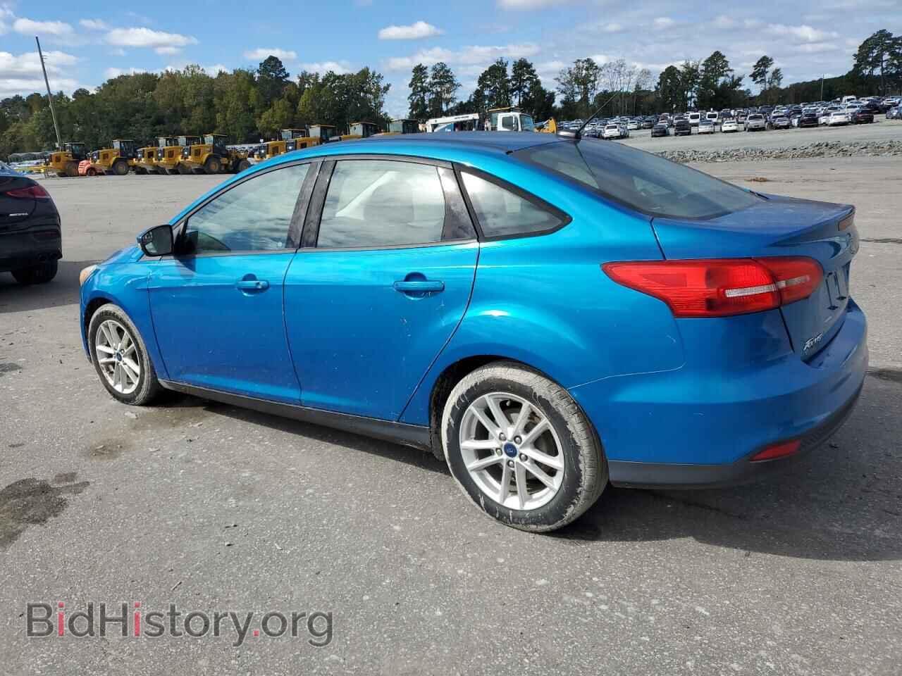 2017 FORD FOCUS - VIN: 1FADP3F23HL201558 - Фото 2