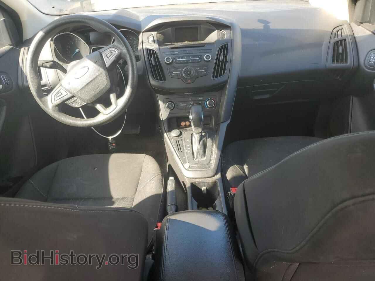 2017 FORD FOCUS - VIN: 1FADP3F23HL201558 - Фото 8