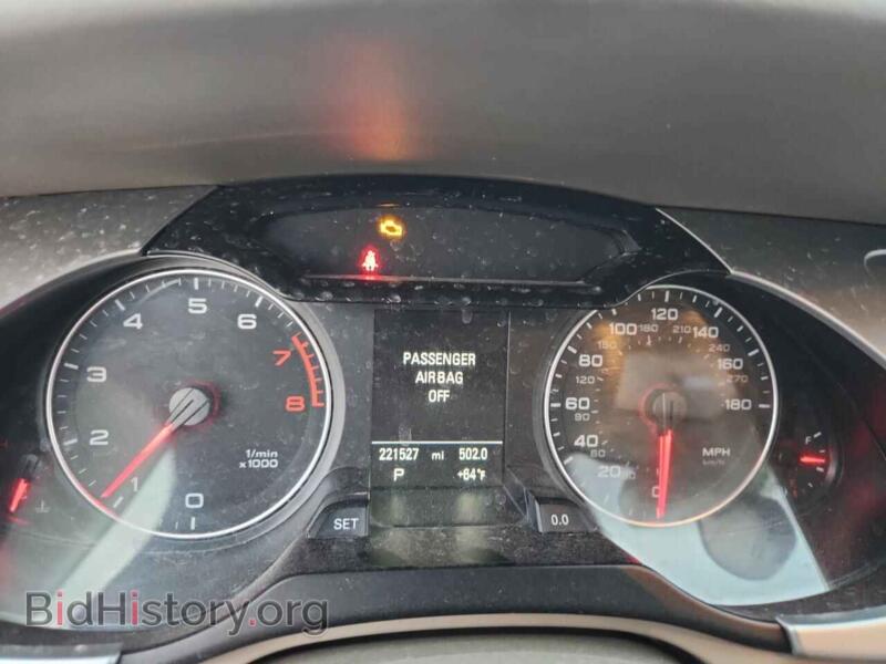 2011 Audi A4 (VIN WAUFFAFL1BN025721) — photo 9 of 12