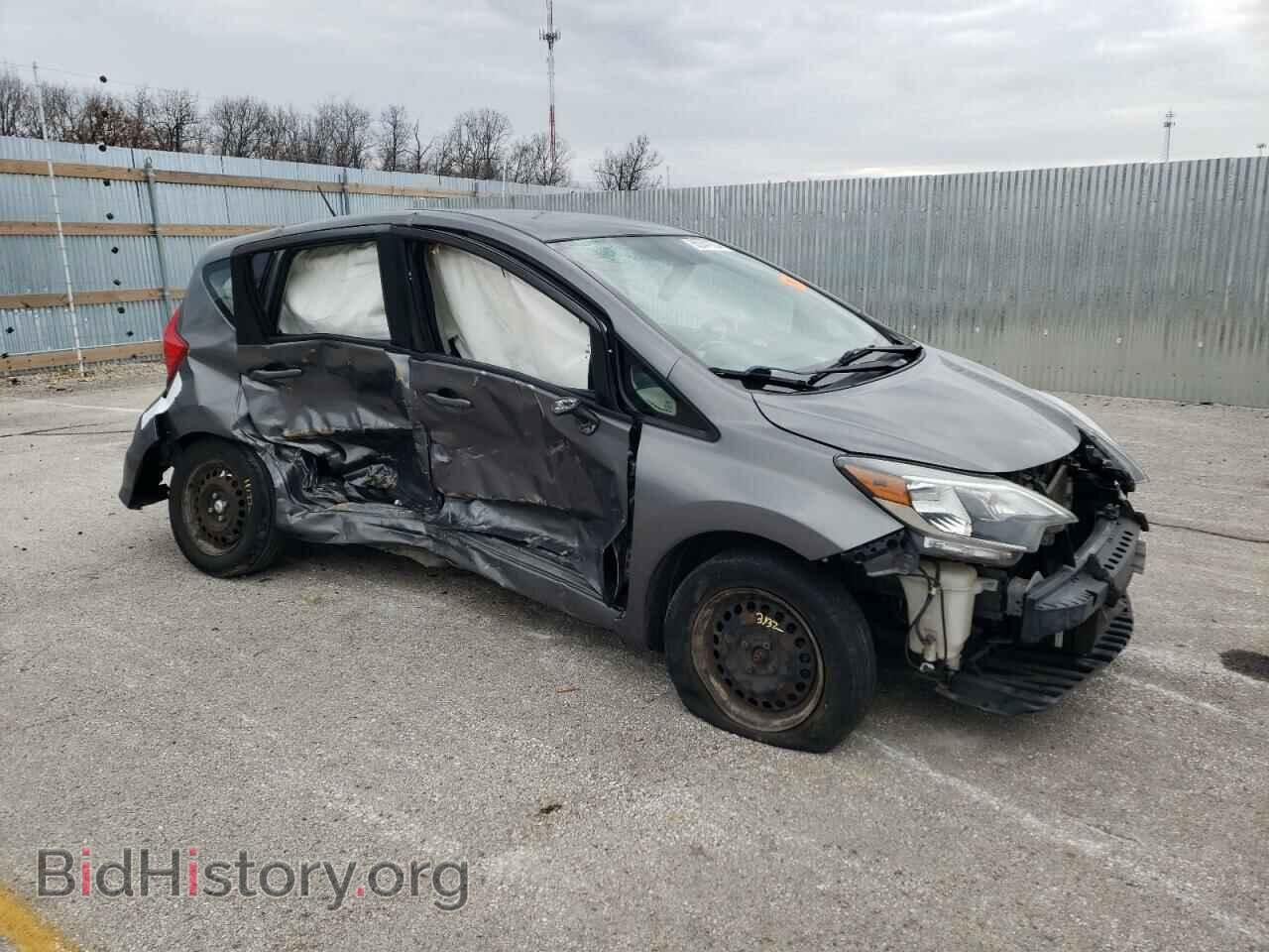 2017 NISSAN VERSA - VIN: 3N1CE2CPXHL365516 - Фото 4