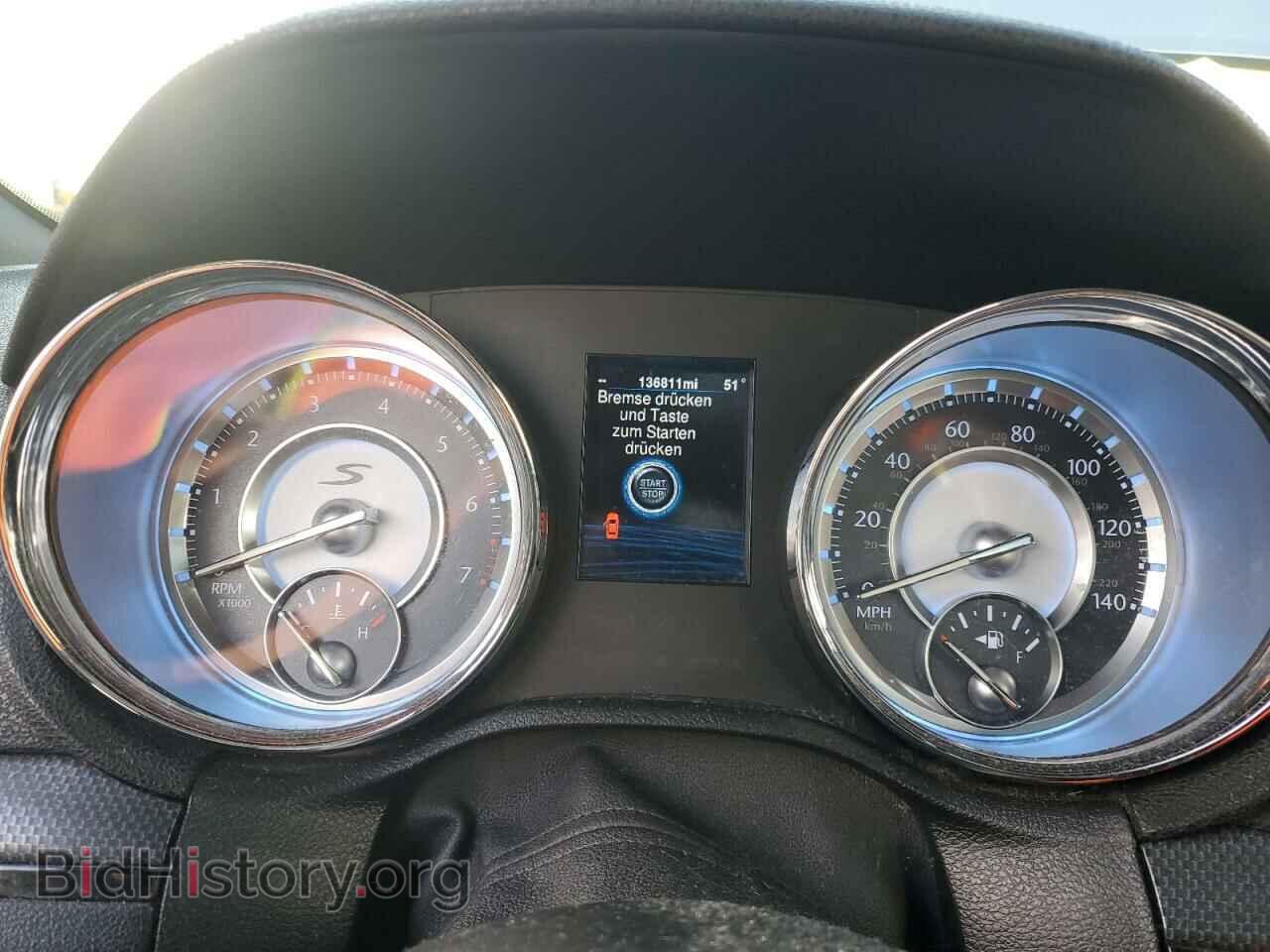 2014 CHRYSLER 300 - VIN: 2C3CCABG7EH103430 - Фото 9
