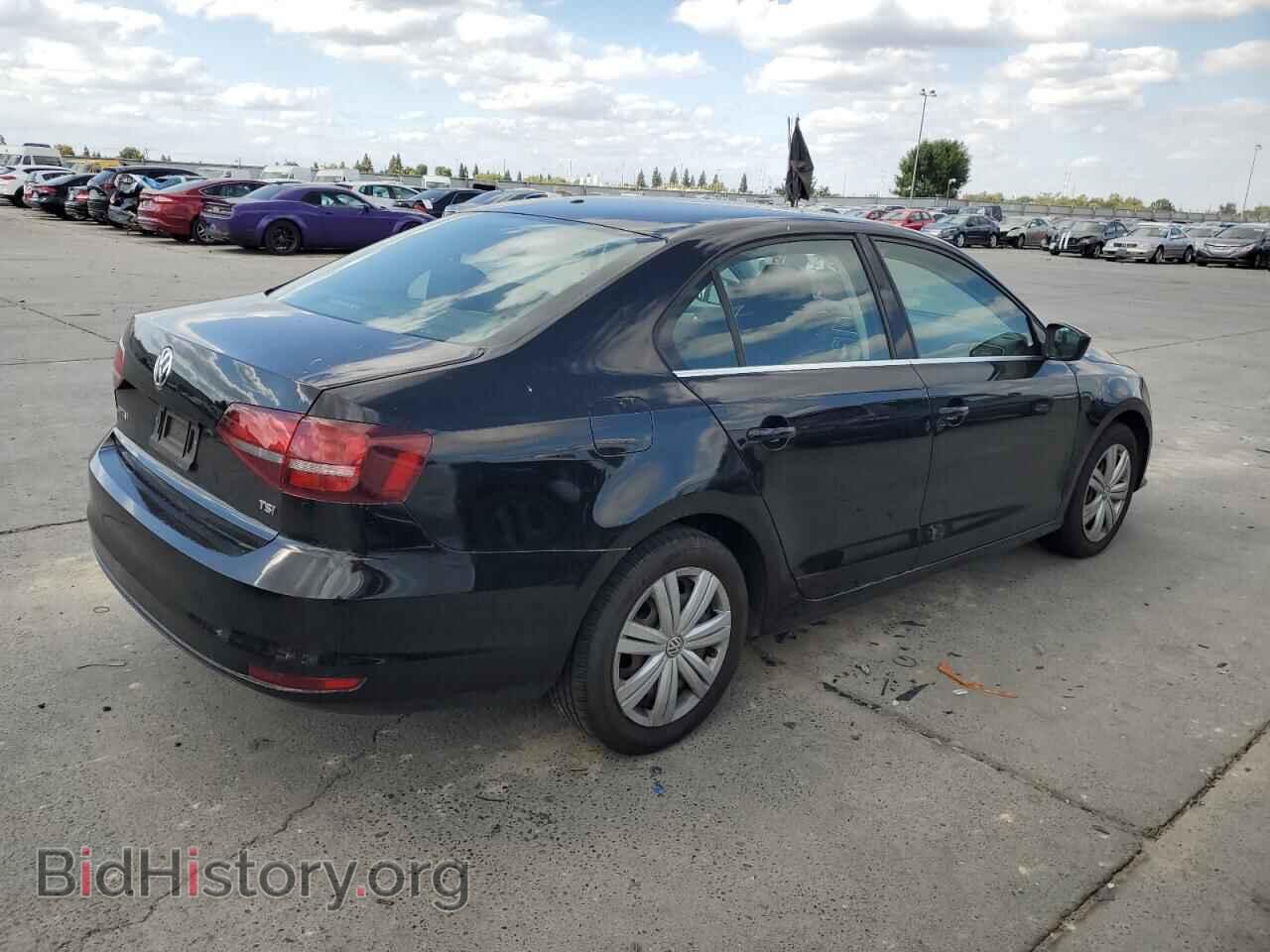 2017 VOLKSWAGEN JETTA - VIN: 3VW2B7AJ3HM389452 - Фото 3