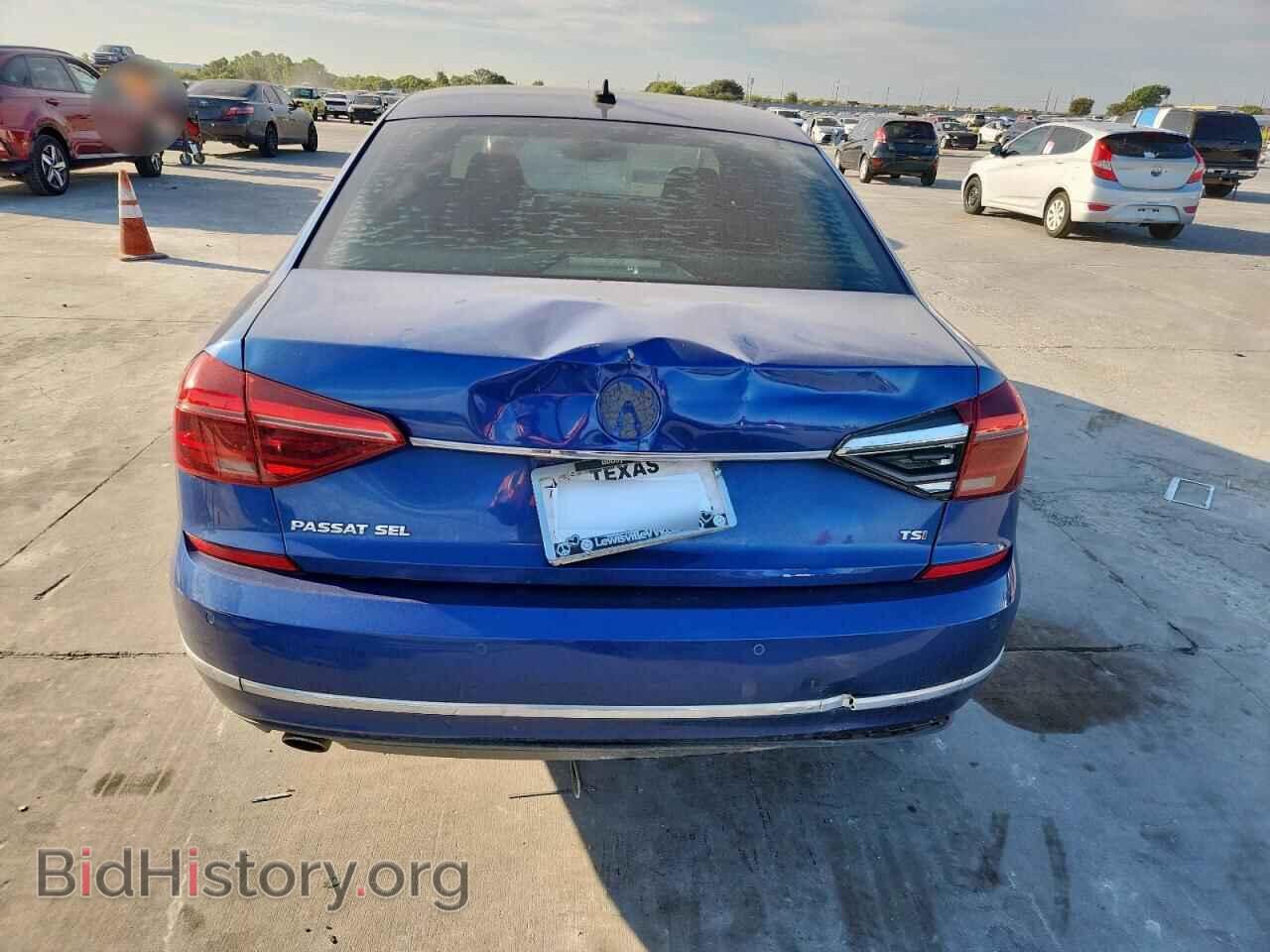 2017 VOLKSWAGEN PASSAT - VIN: 1VWCT7A38HC060413 - Фото 6