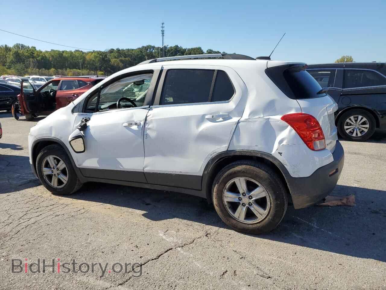 2016 CHEVROLET TRAX - VIN: 3GNCJLSB8GL241934 - Фото 2