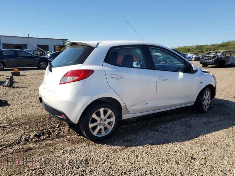 2011 Mazda 2 (VIN JM1DE1HY3B0109557) — фото 3 из 12