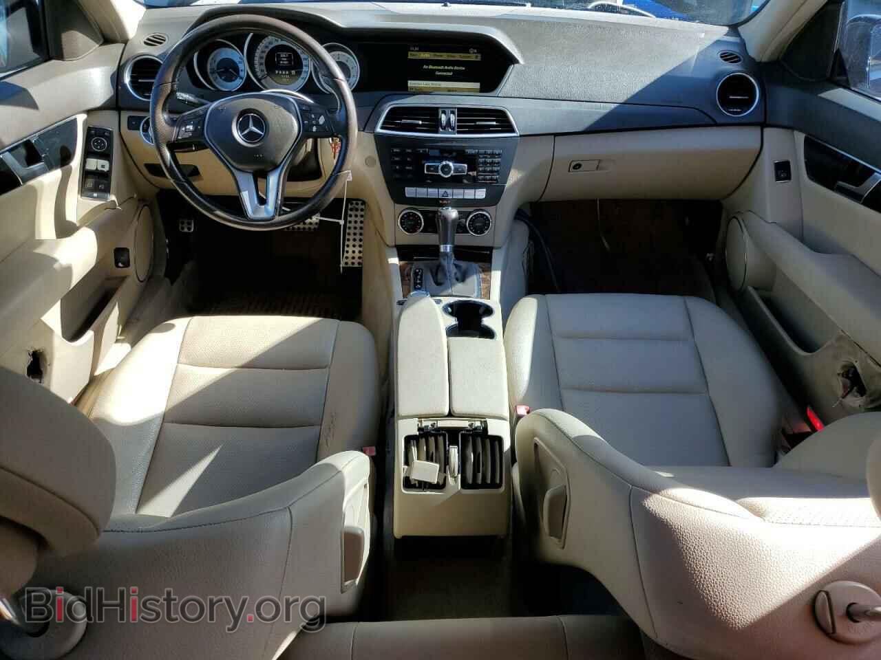 2012 MERCEDES-BENZ C-CLASS - VIN: WDDGF4HB3CA633770 - Фото 8