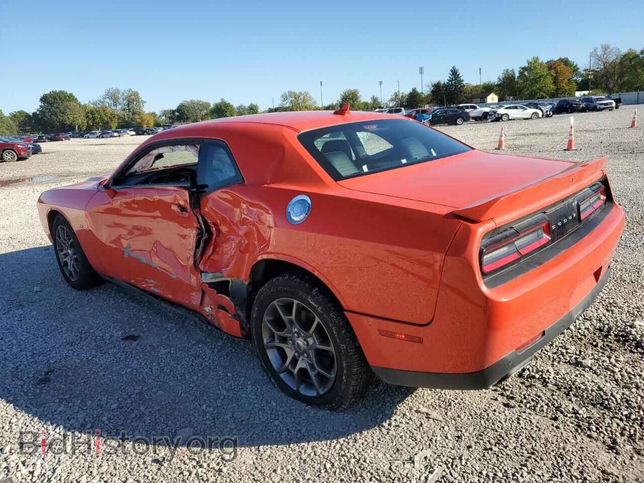 2017 DODGE CHALLENGER - VIN: 2C3CDZGGXHH586212 - Фото 2
