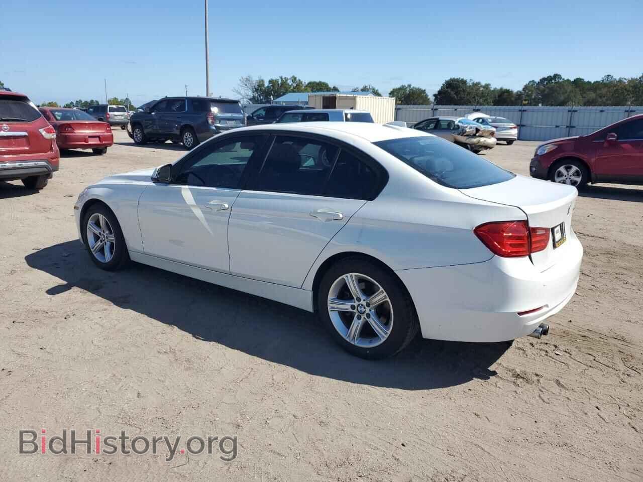 2014 BMW 3 SERIES - VIN: WBA3B5C56EP652127 - Фото 2