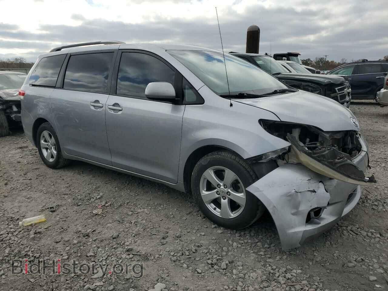 2011 TOYOTA All Models - VIN: 5TDKK3DC4BS172055 - Фото 4