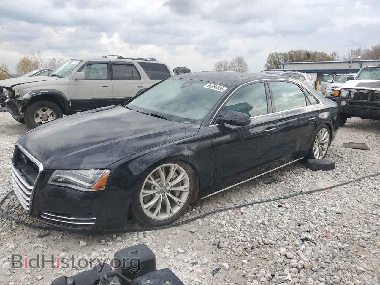Photo WAURVAFD9BN011672 - AUDI A8 2011