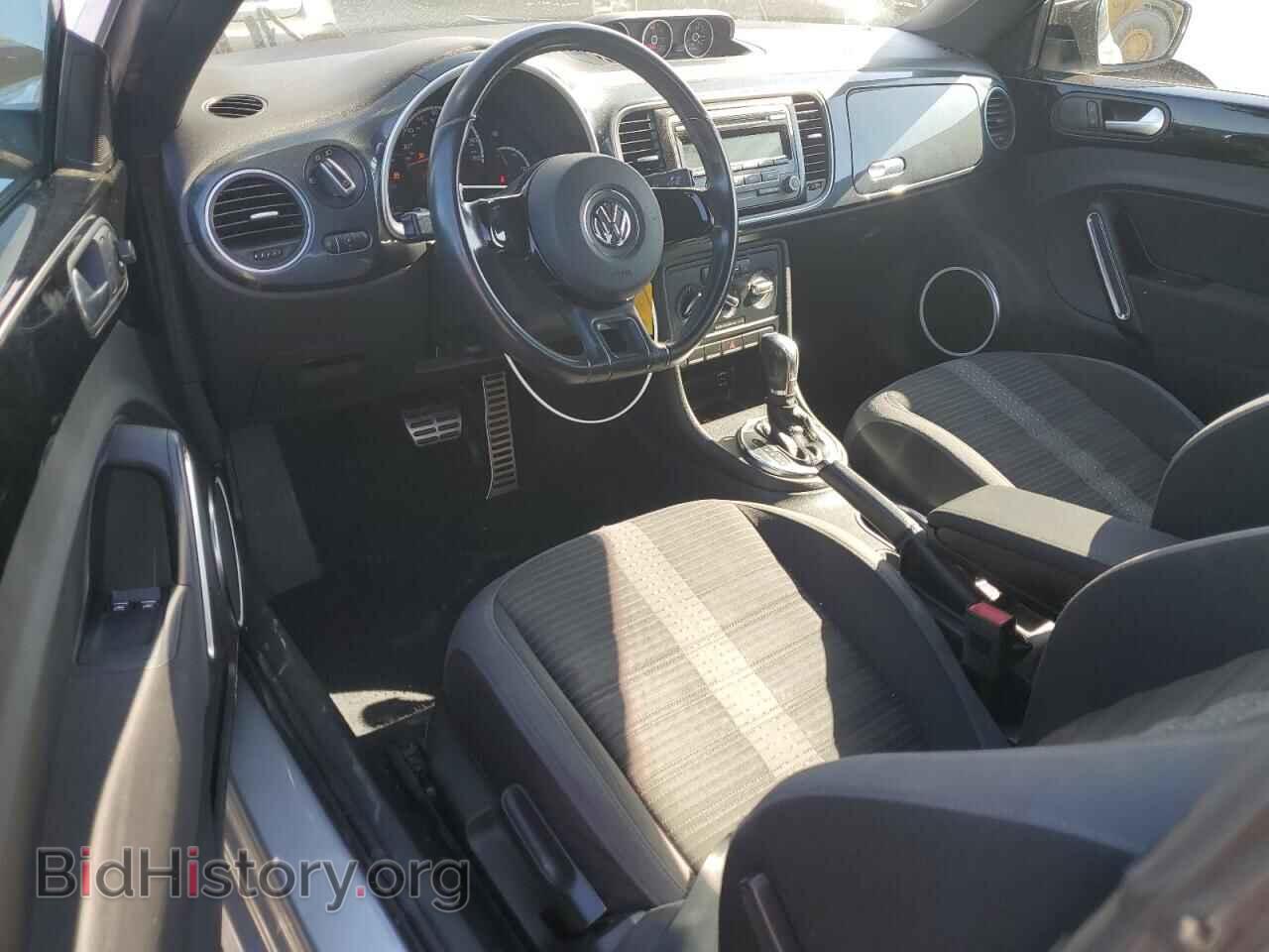 2013 VOLKSWAGEN BEETLE - VIN: 3VWVA7AT2DM656043 - Фото 8
