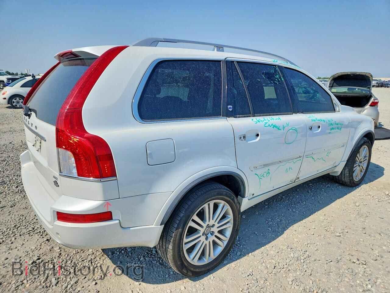 2014 VOLVO XC90 - VIN: YV4952CZ4E1689599 - Фото 3