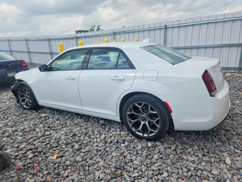 2018 Chrysler 300 (VIN 2C3CCAAG6JH320978) — фото 2 из 12