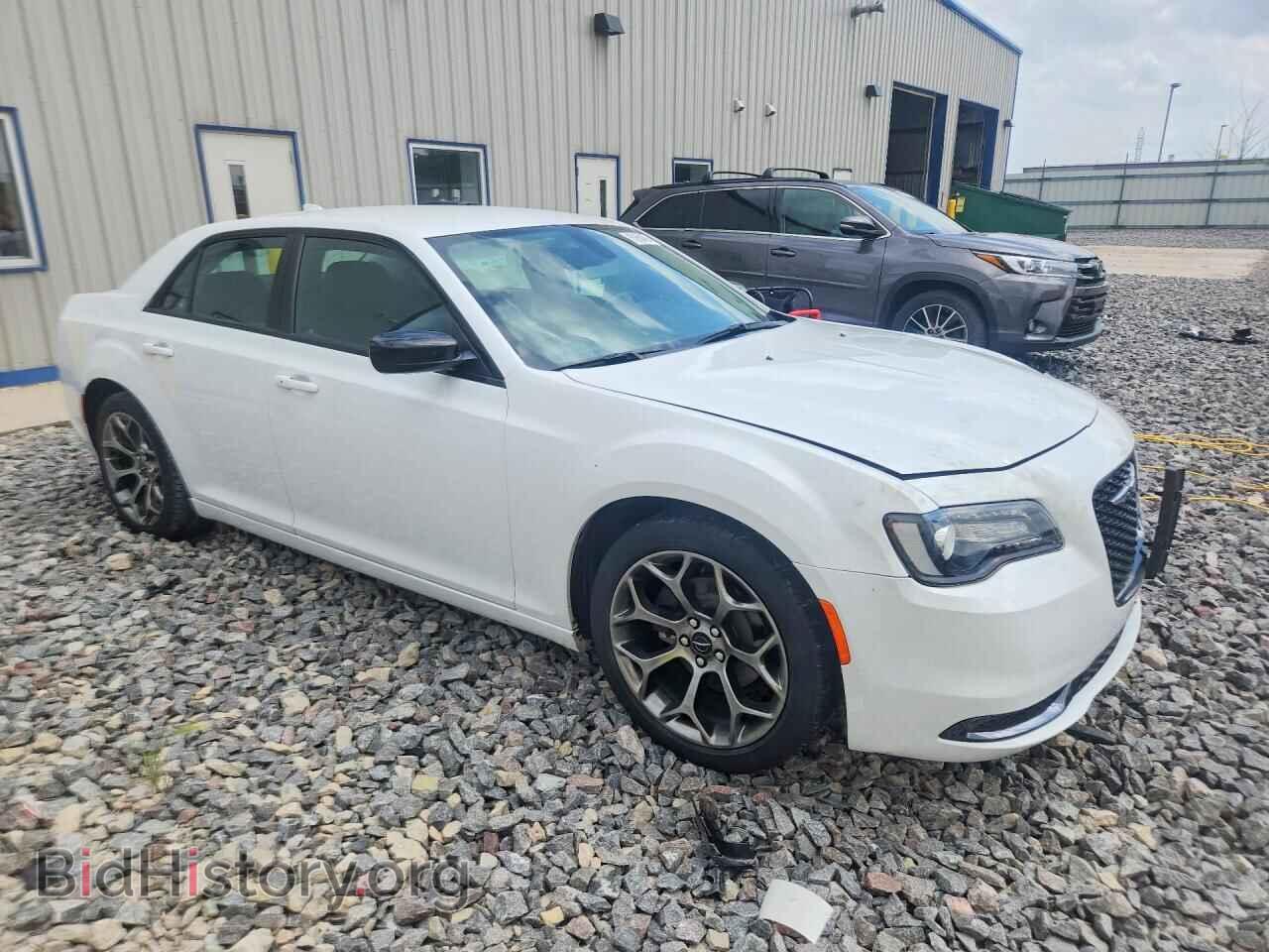 2018 CHRYSLER 300 - VIN: 2C3CCAAG6JH320978 - Фото 4