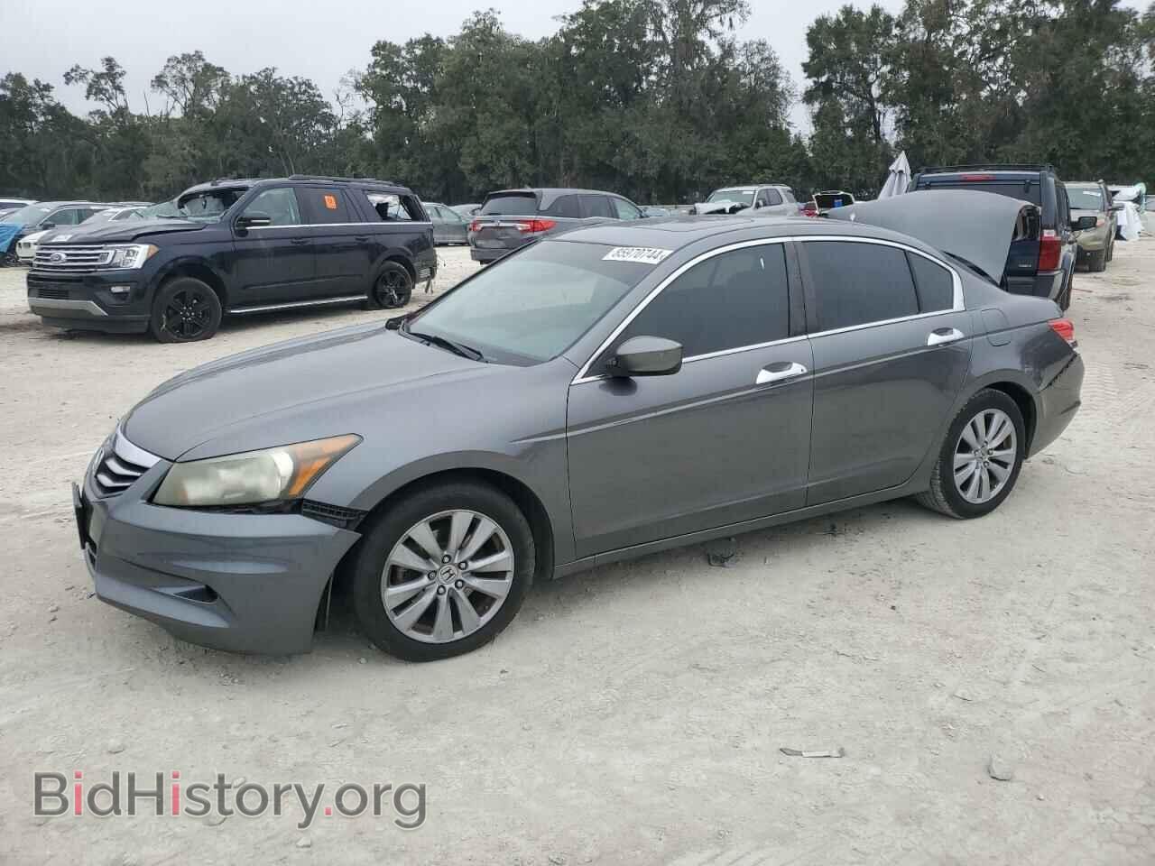 Photo 1HGCP3F85BA007418 - HONDA ACCORD 2011