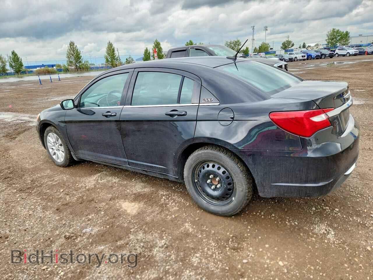 2014 CHRYSLER 200 - VIN: 1C3CCBAB7EN229726 - Фото 2