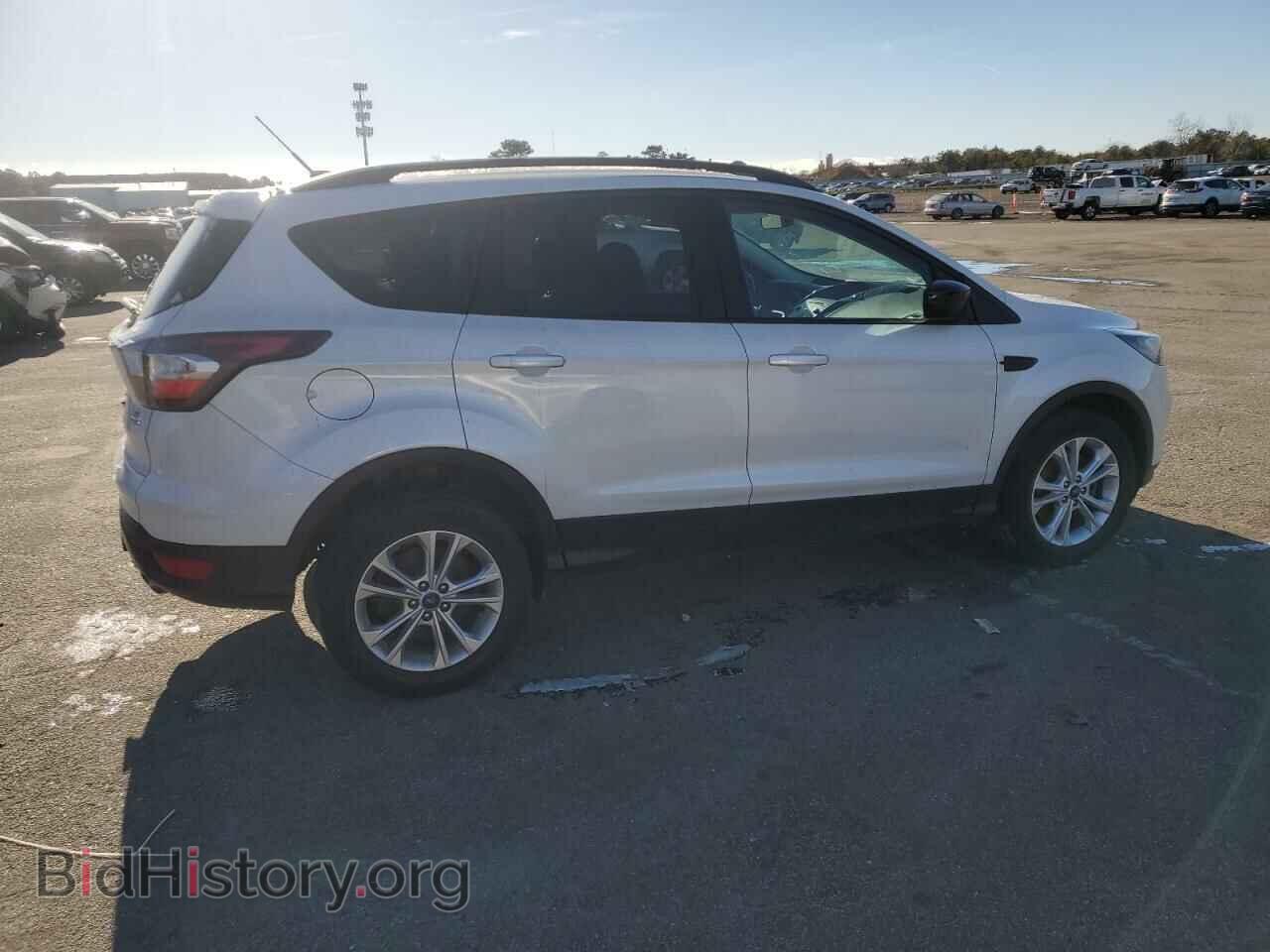 2017 FORD ESCAPE - VIN: 1FMCU9G94HUB27540 - Фото 3
