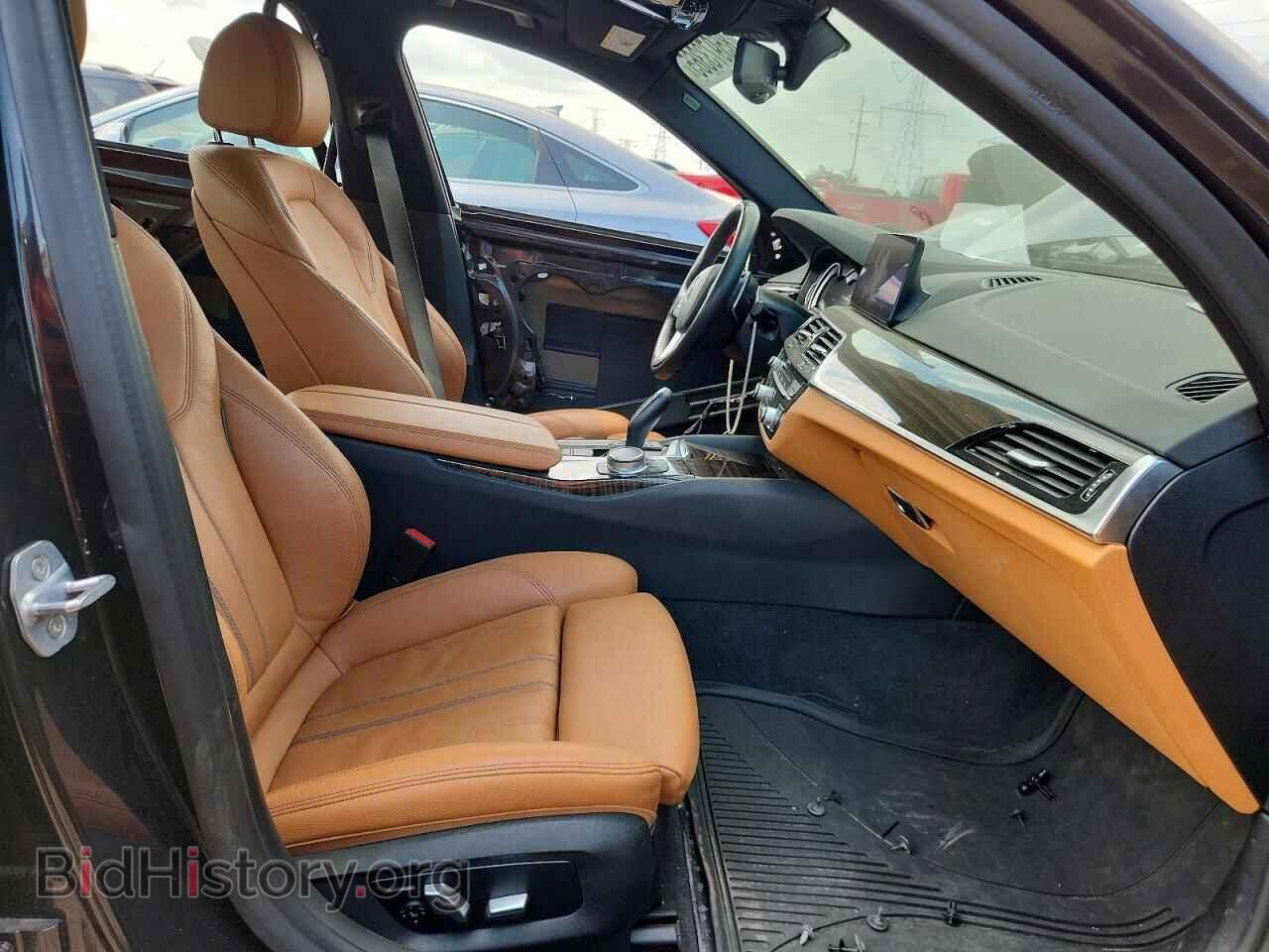 2019 BMW 5 SERIES - VIN: WBAJB1C59KB375191 - Photo 7