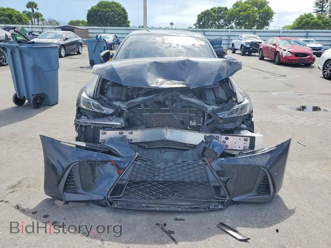 2019 LEXUS IS - VIN: JTHBA1D24K5096064 - Photo 5