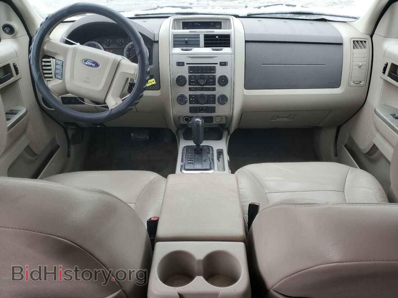 2008 FORD ESCAPE - VIN: 1FMCU93178KB25762 - Фото 8