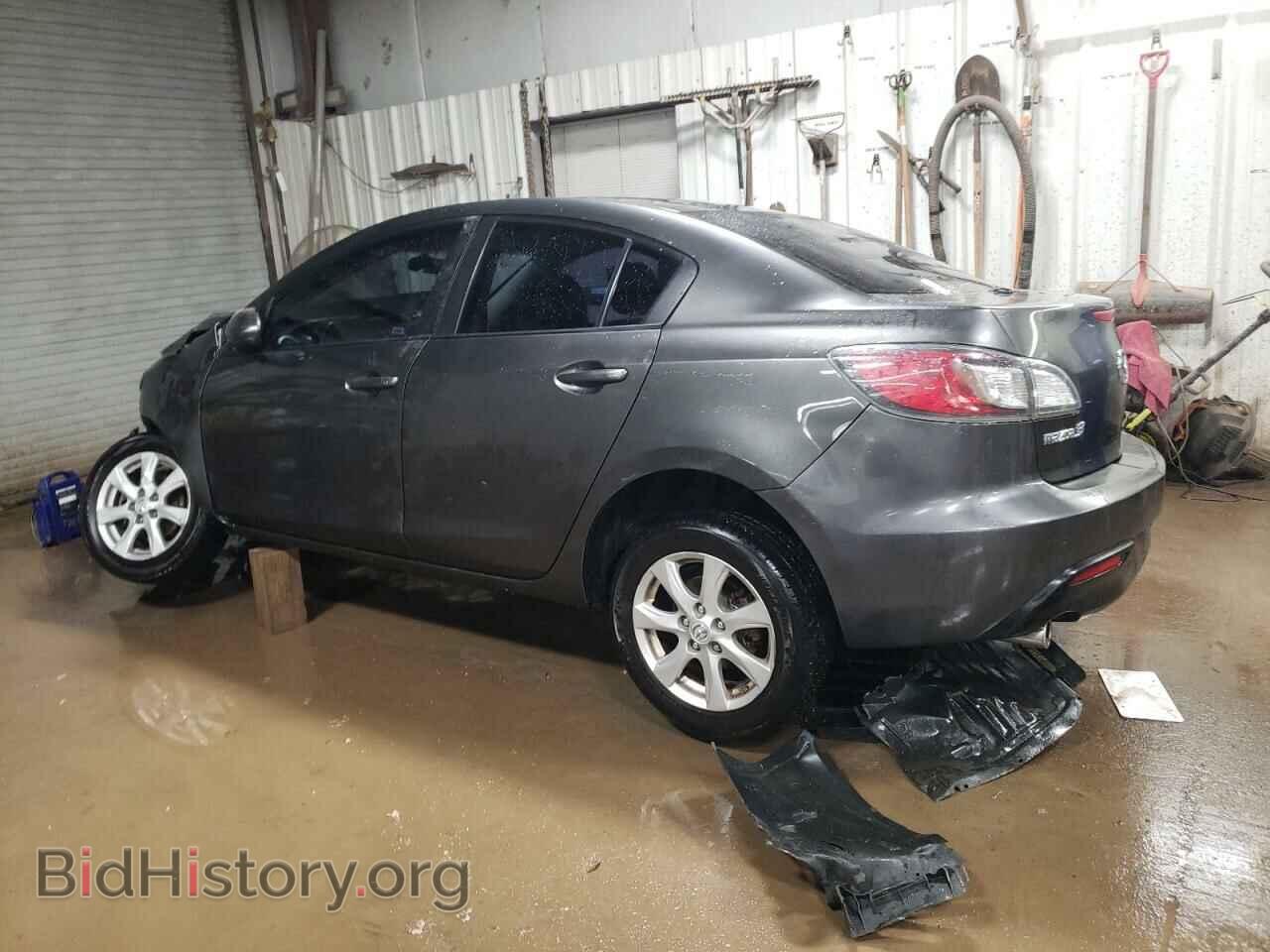 2011 MAZDA 3 - VIN: JM1BL1VF7B1385427 - Фото 2