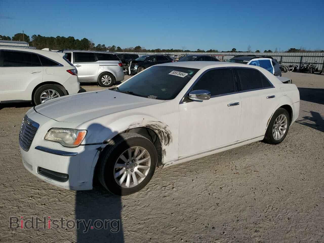 Photo 2C3CA4CG6BH529224 - CHRYSLER 300 2011