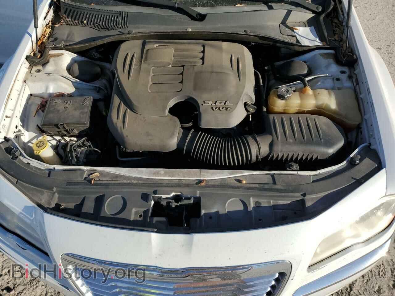 2011 CHRYSLER 300 - VIN: 2C3CA4CG6BH529224 - Photo 11