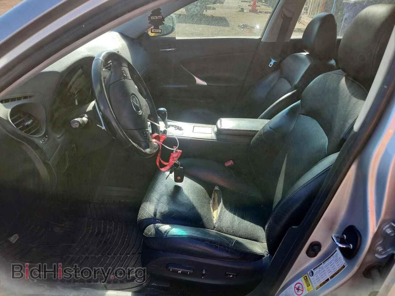 2007 LEXUS IS - VIN: JTHCK262872012471 - Photo 7