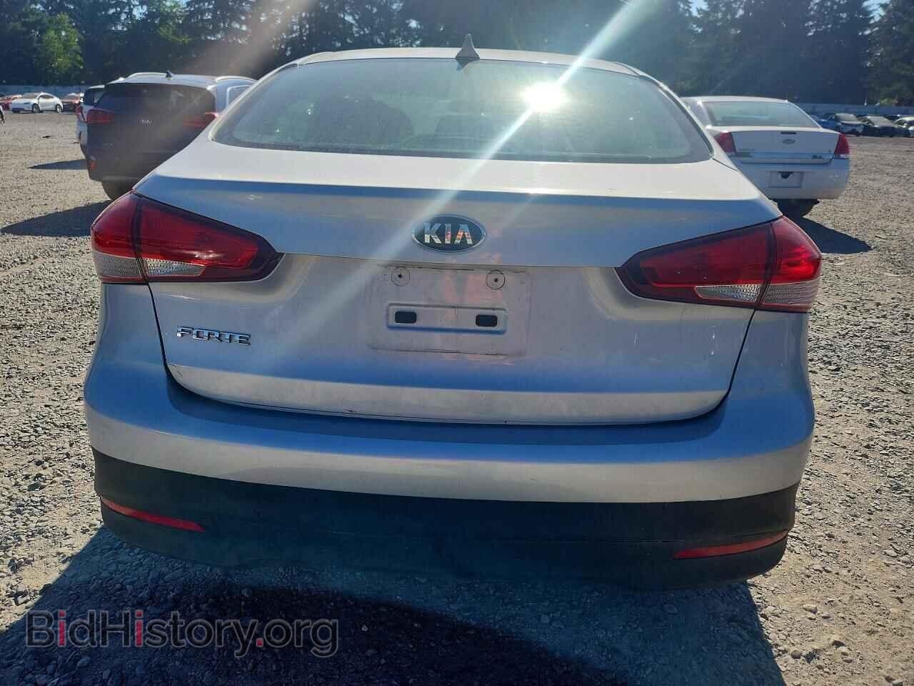 2017 KIA FORTE - VIN: 3KPFK4A77HE125622 - Фото 6