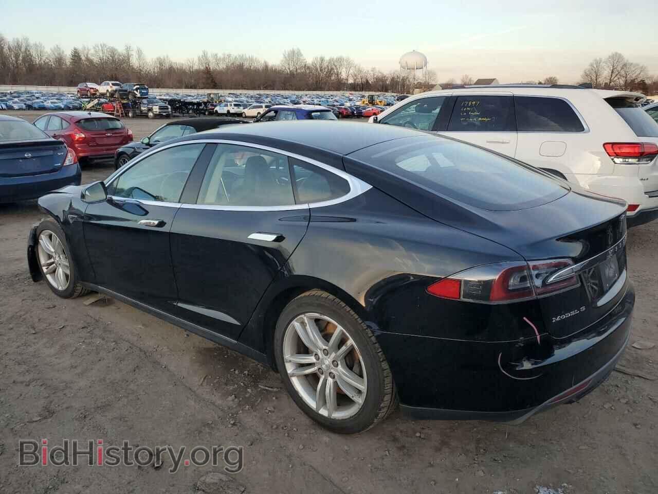 2014 TESLA MODEL S - VIN: 5YJSA1H12EFP43535 - Фото 2