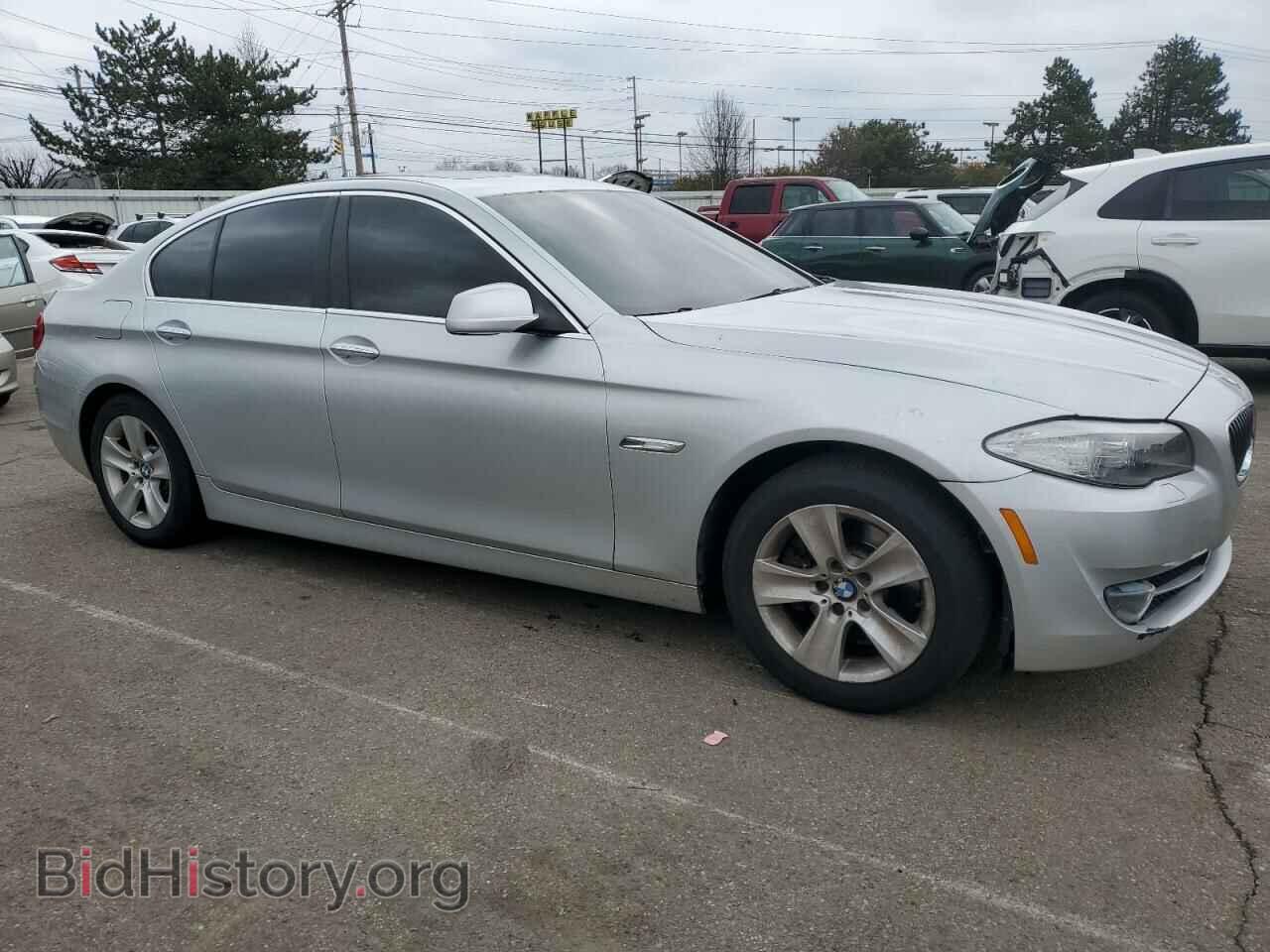 2011 BMW 5 SERIES - VIN: WBAFR1C58BC747292 - Фото 4