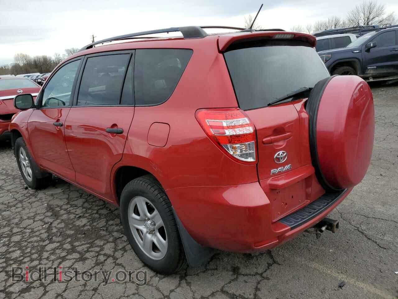 2011 TOYOTA RAV4 - VIN: 2T3BF4DV8BW122852 - Фото 2