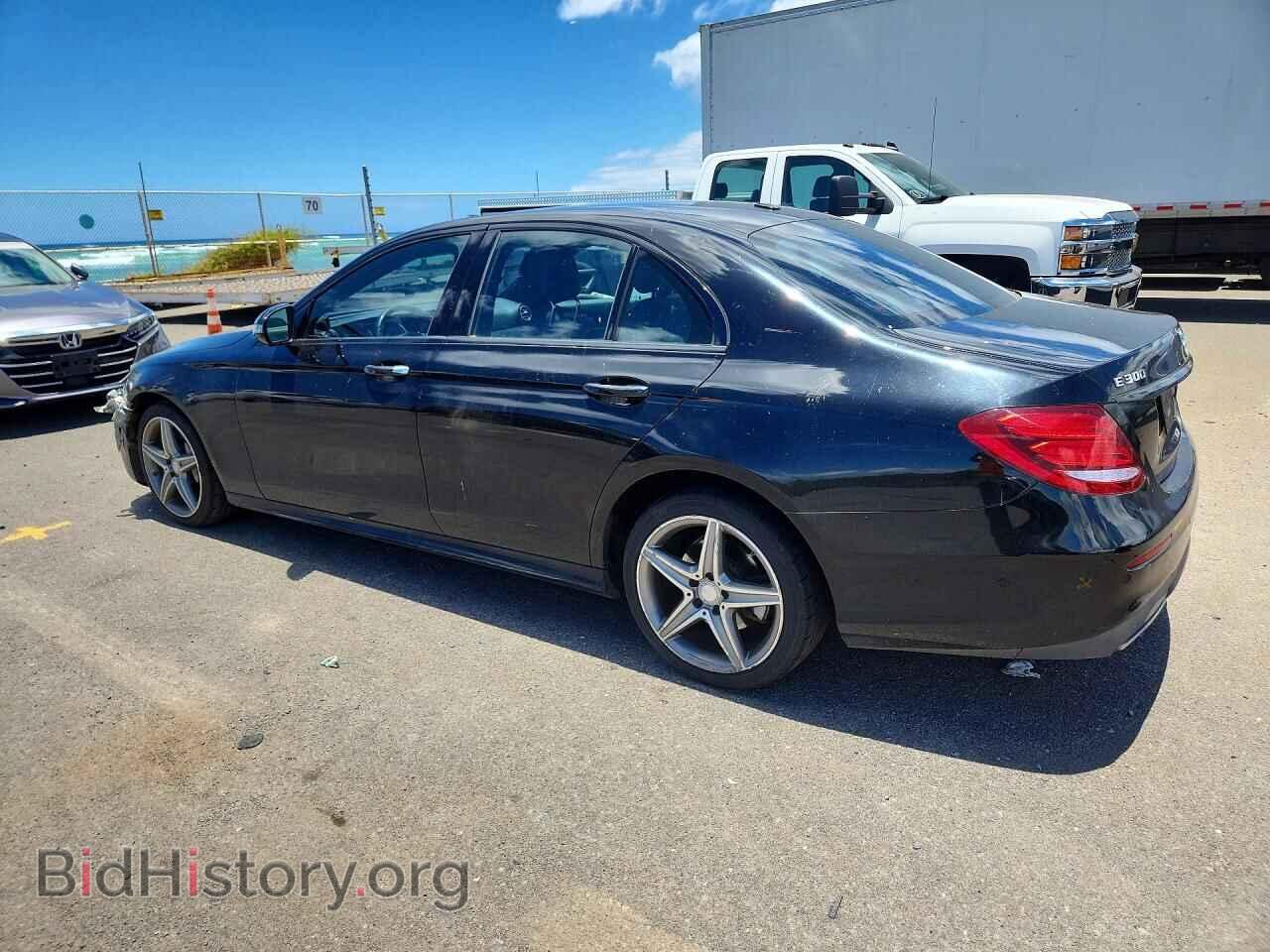 2017 MERCEDES-BENZ E-CLASS - VIN: WDDZF4JB8HA039959 - Фото 2