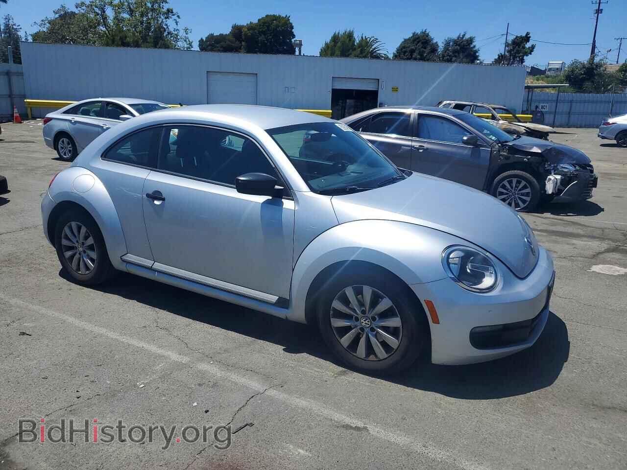 2013 VOLKSWAGEN BEETLE - VIN: 3VWFP7ATXDM646878 - Фото 4