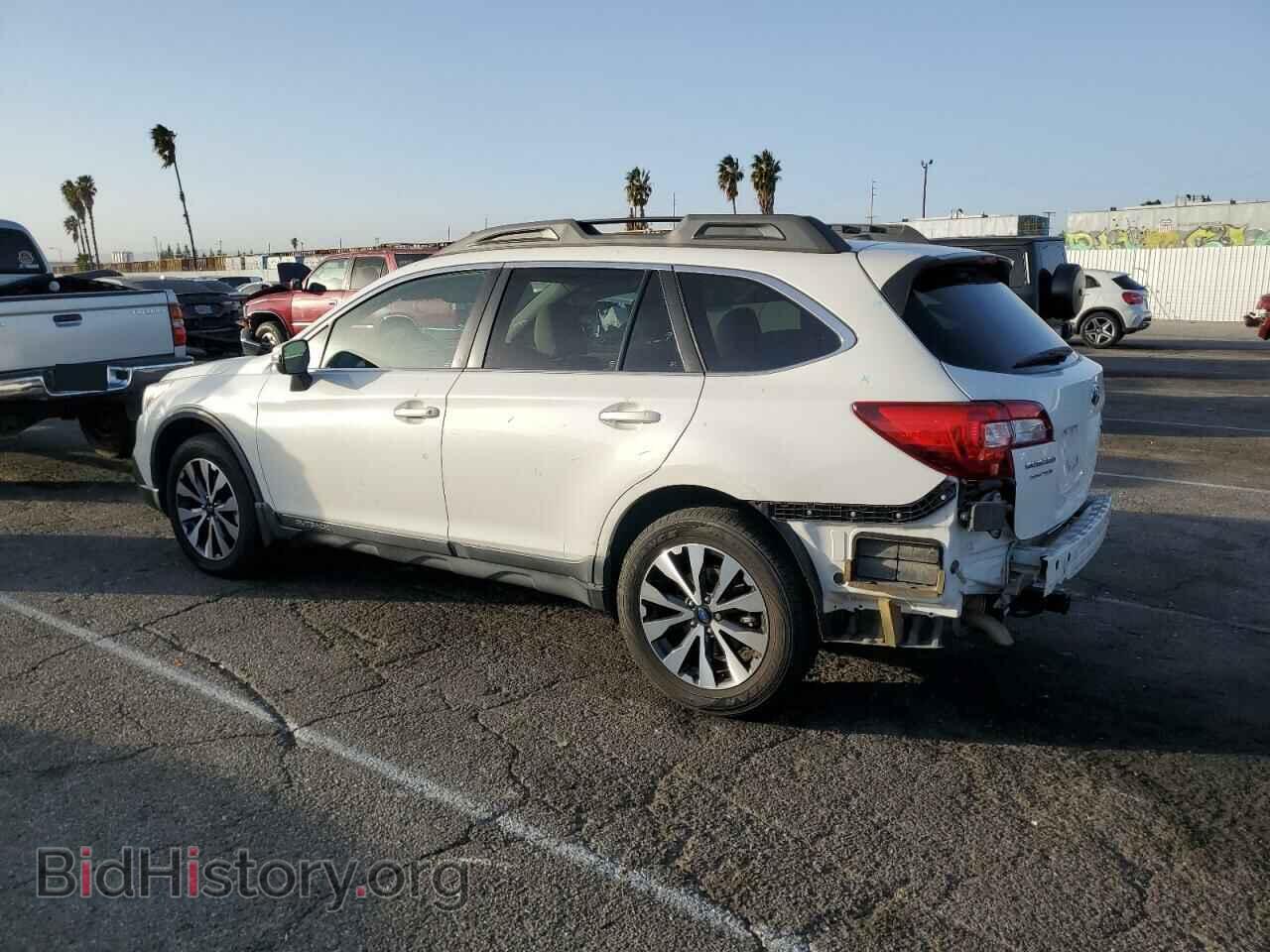 2015 SUBARU OUTBACK - VIN: 4S4BSANC4F3310232 - Фото 2