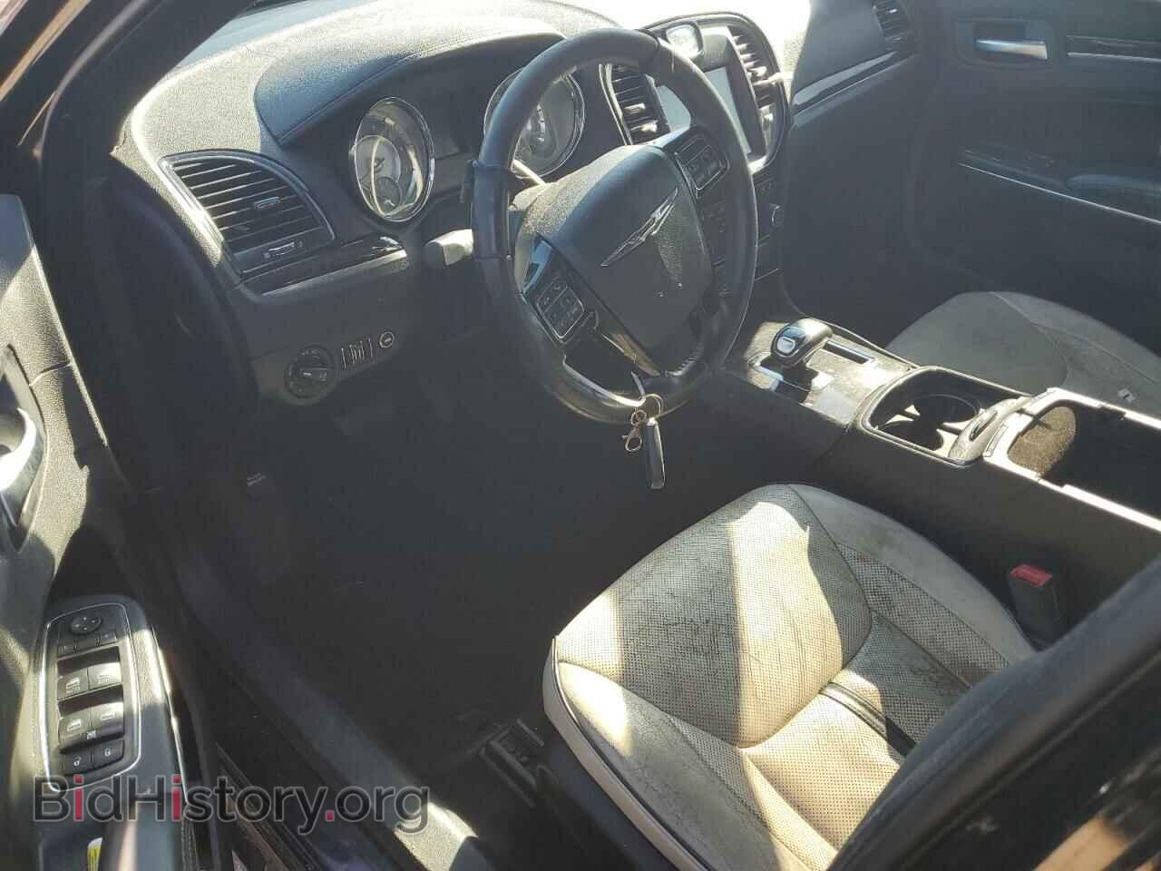 2014 CHRYSLER 300 - VIN: 2C3CCAAG4EH327661 - Фото 8