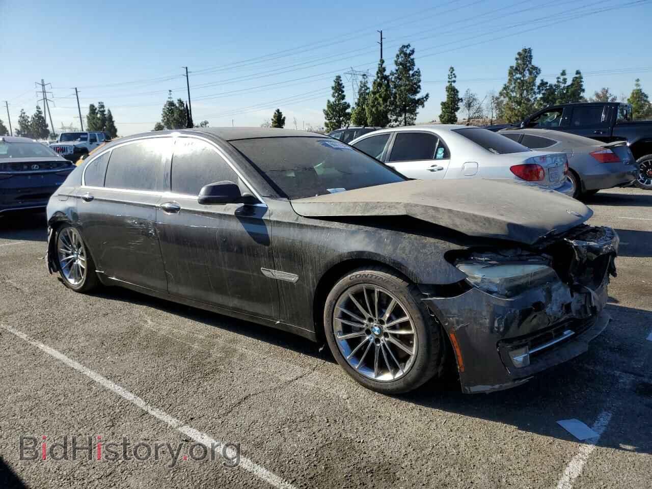2013 BMW 7 SERIES - VIN: WBAYE8C55DDE22015 - Фото 4