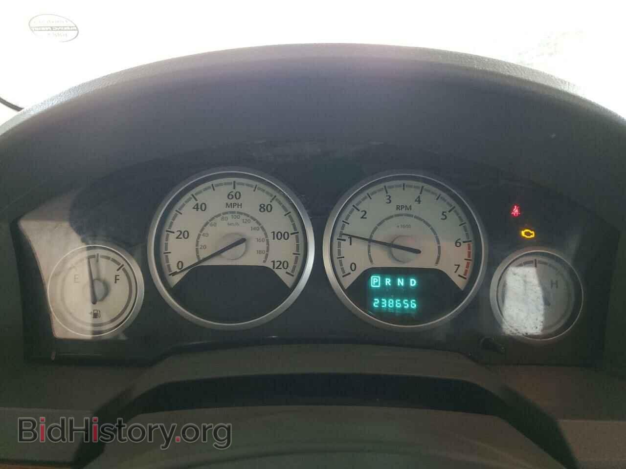 2008 CHRYSLER MINIVAN - VIN: 2A8HR44H38R667655 - Фото 9